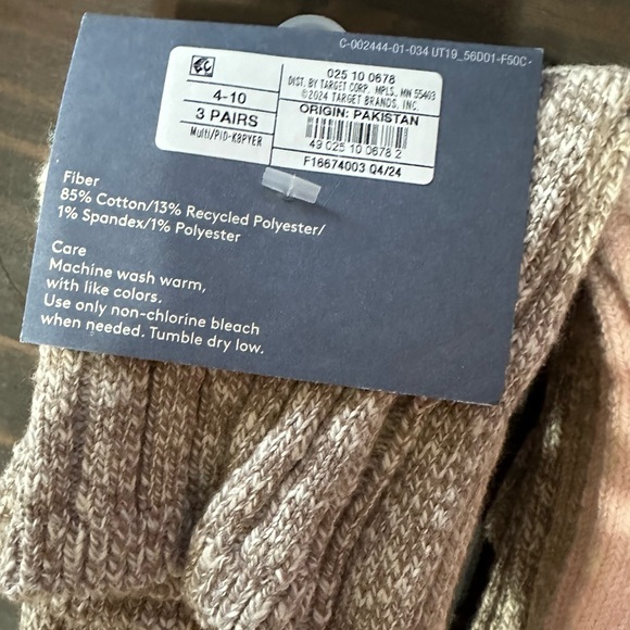 Universal Thread Socks - 9 pairs total. Pink and Tan Ribbed Ankle Sock 3-Packs - Picture 3 of 5